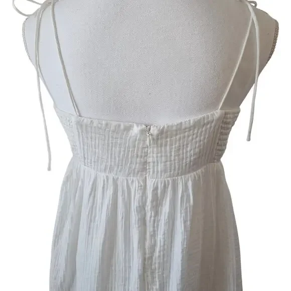 ASTR the Label Serenity Square Neck Mini Dress White Size M - Picture 3 of 6
